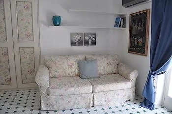 Oda ve Kahvaltı Riolinciano14 3*