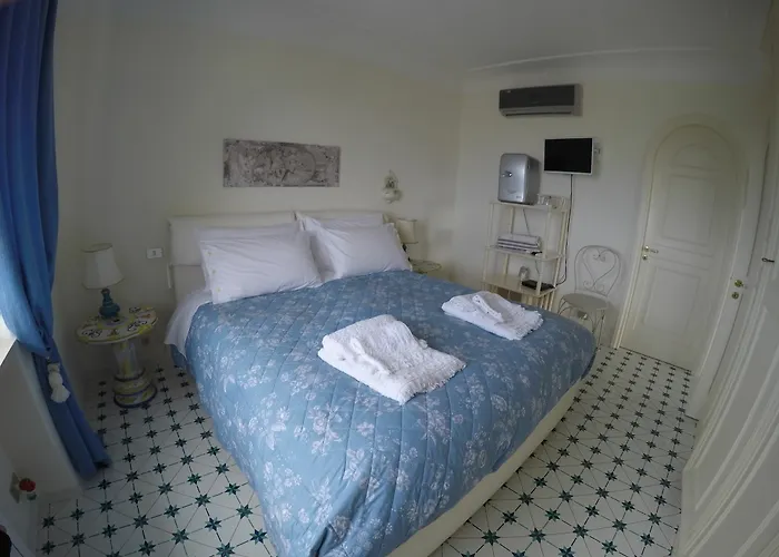 Riolinciano14 B&B Bed & Breakfast 3*